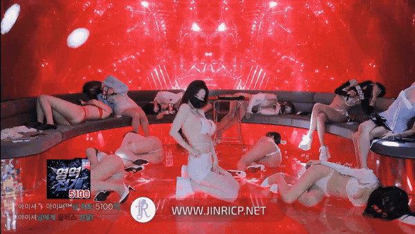 图片[11]-Full Moon S6E11 性感小姐 第6季 第12期 拍卖日 多国字幕-JIN